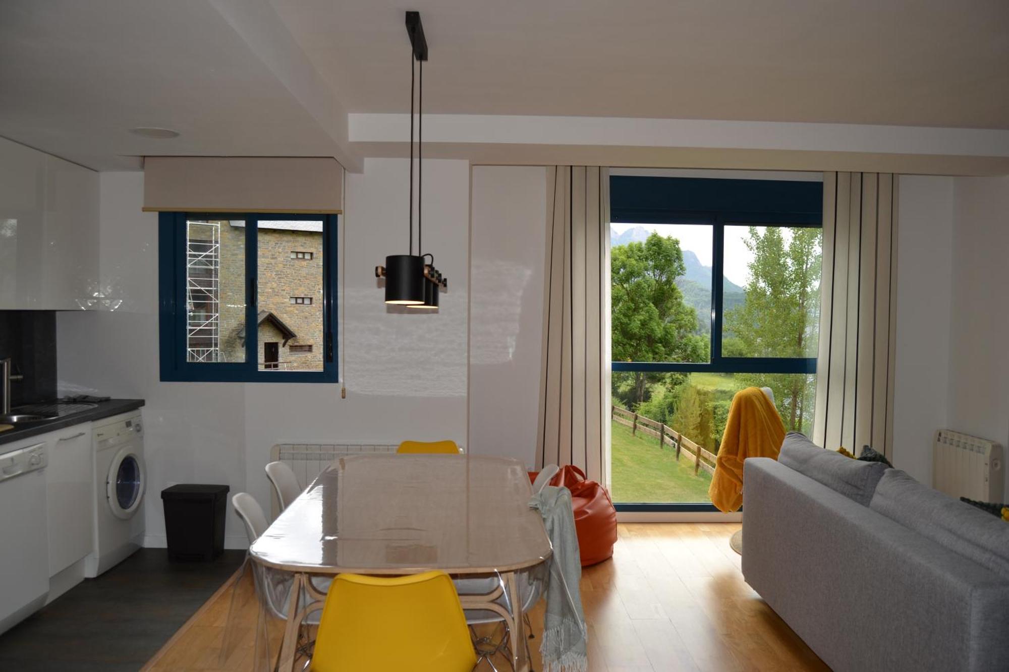 Ventanal De Saras Petfriendly Garaje Trastero Y Chimenea - Arafita Apartamentos パンティコサ エクステリア 写真